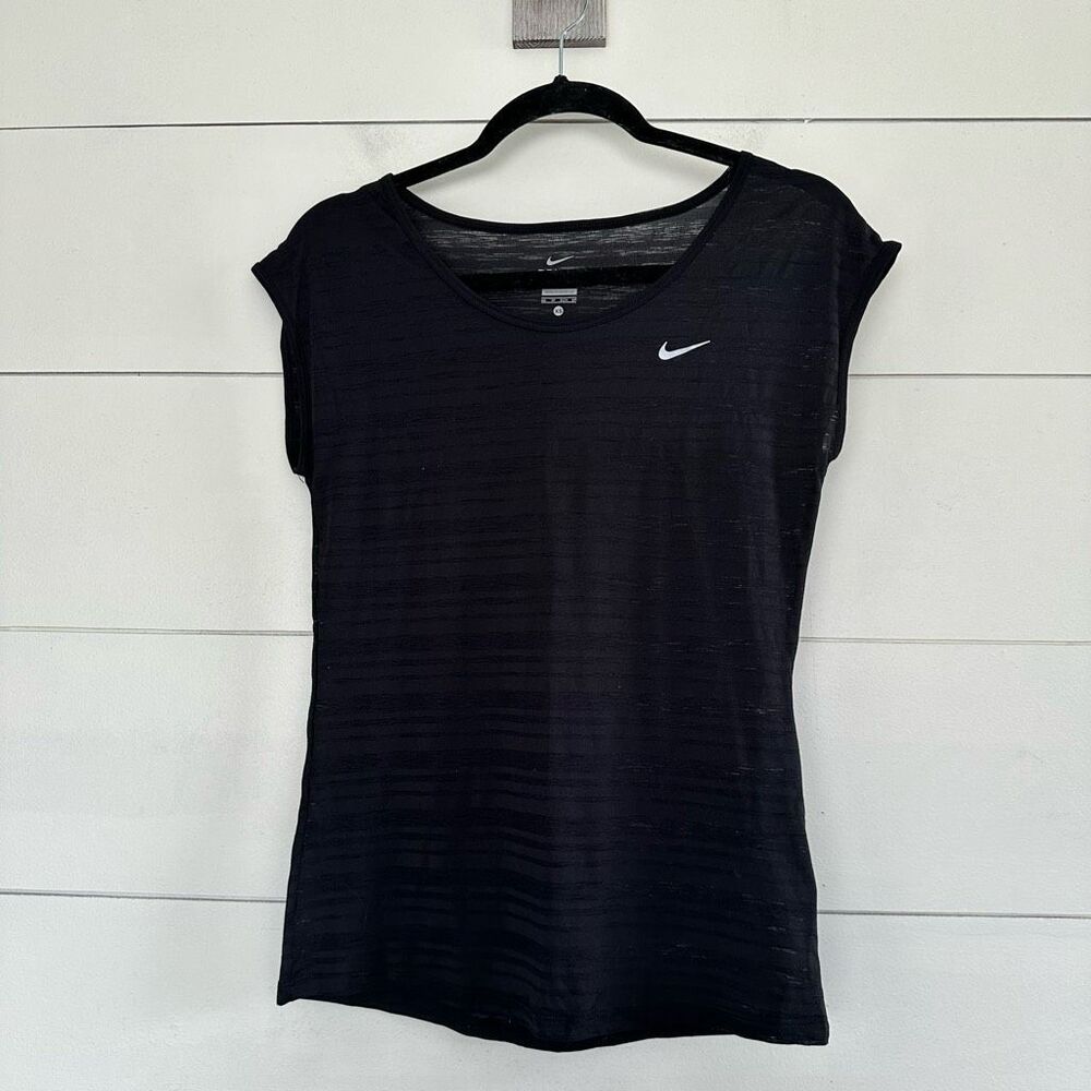 Nike Women’s Extra Small Black Burn Out Short Sleeve Athletic Tee